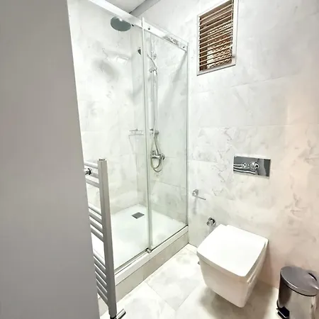 Hotel New Harbiye 2*